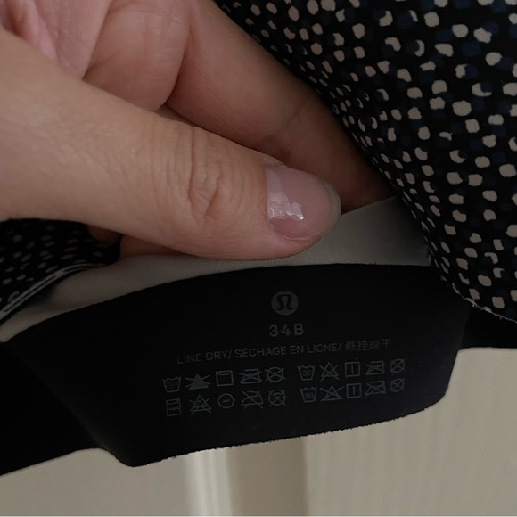 Lululemon Enlite Zip Bra in Double Dimension Starlight Black - Picture 4 of 7